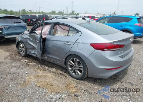 2017 Hyundai Elantra Se/Value/Limited z USA, uszkodzony, nr VIN 5NPD84LF5HH037139